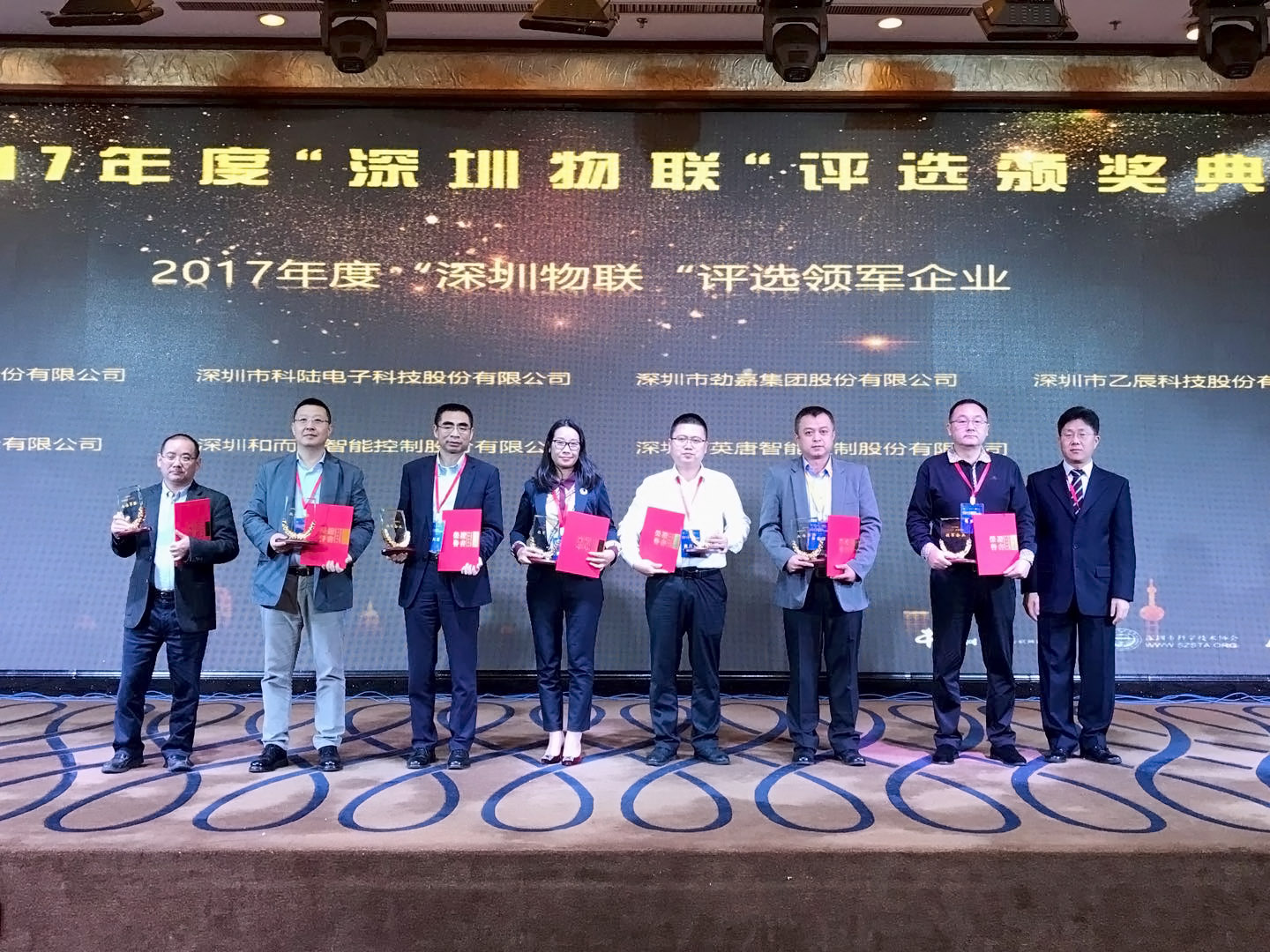 彩友会社交平台,让您畅享彩友圈互动乐趣