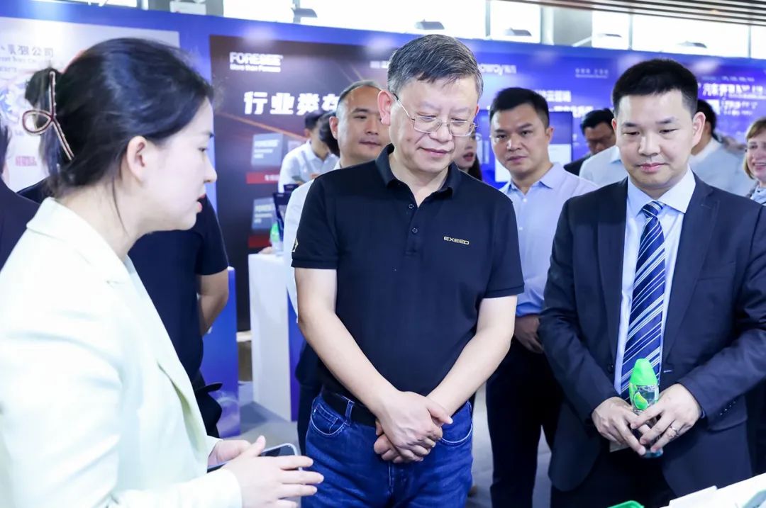 彩友会社交平台,让您畅享彩友圈互动乐趣